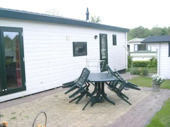 Naturisten huisje Nederland chalet 6 7